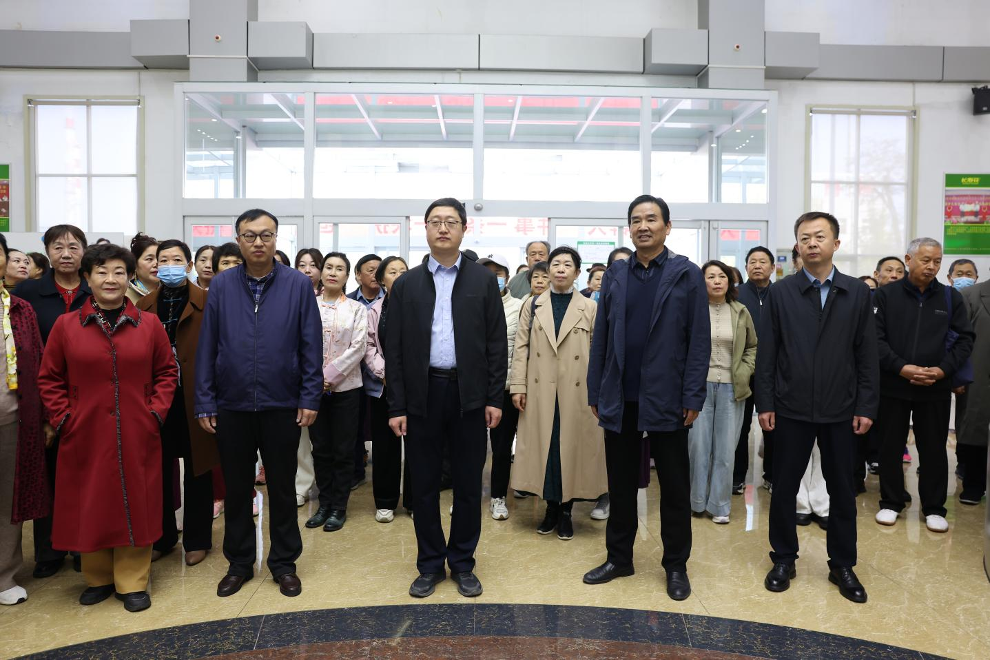 传承非遗文化 讲好邹平故事｜邹平市老年大学专题研学活动走进山东鸿运国际集团