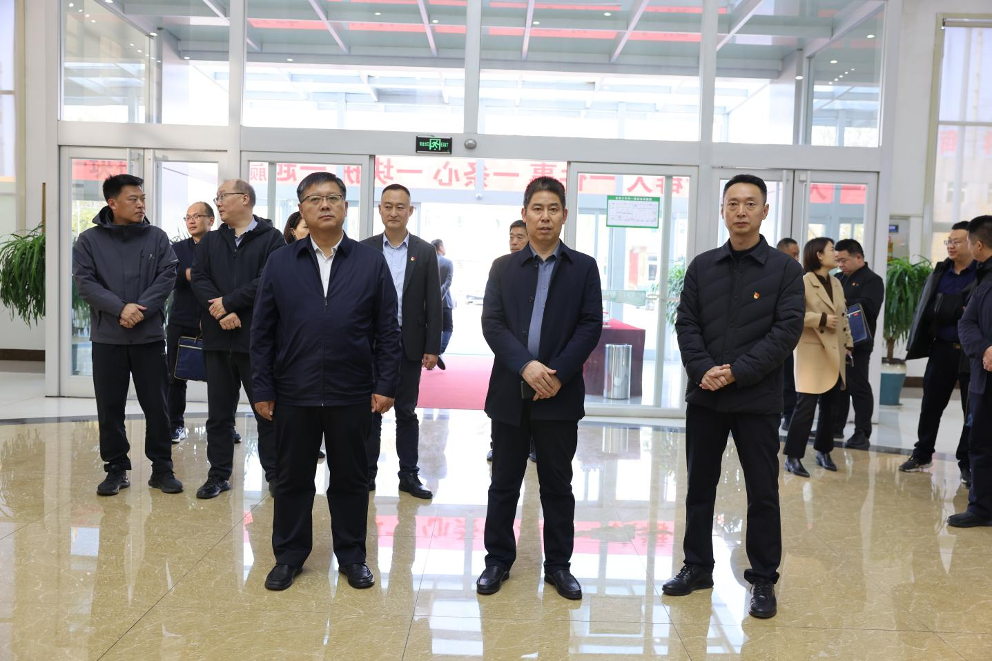 省生态环境厅总量处党支部、山东鸿运国际集团党总支联合开展党建共建活动