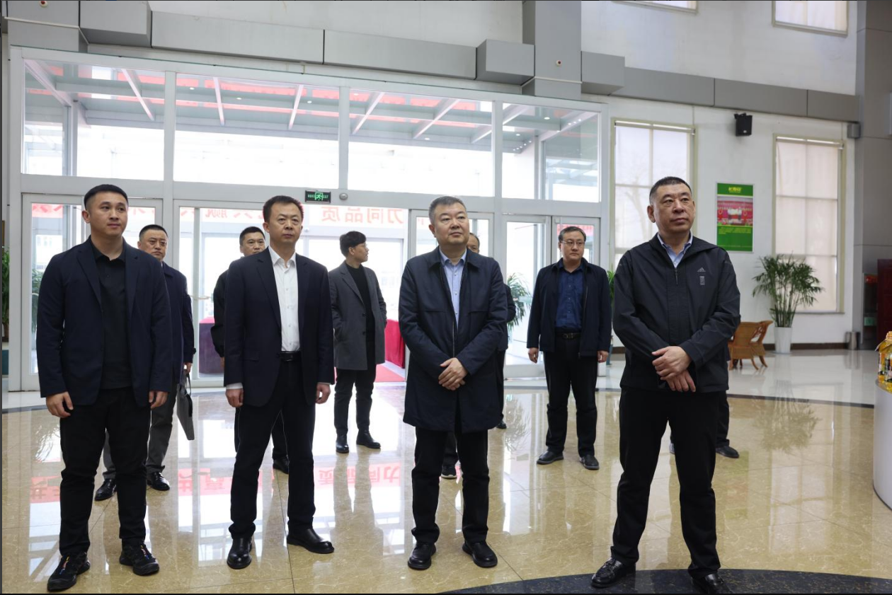 辽宁省营口市发展和改革委一行来山东鸿运国际集团参观考察