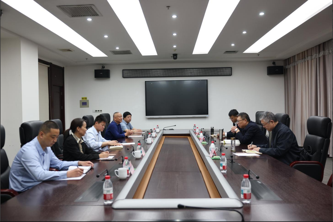滨州市农业农村局调研组来山东鸿运国际集团调研
