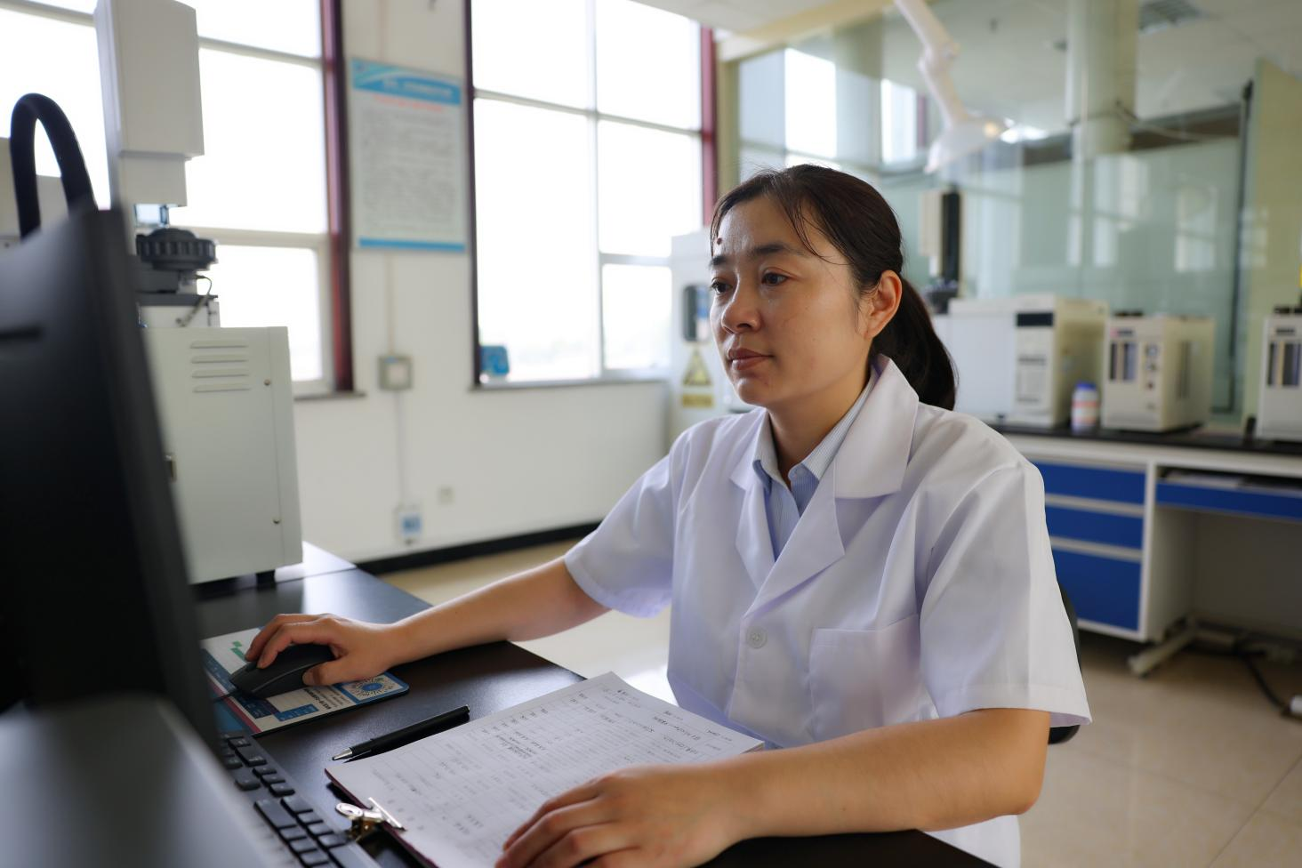 李文娟获评滨州市全球全国“冠军产品”杰出工程师